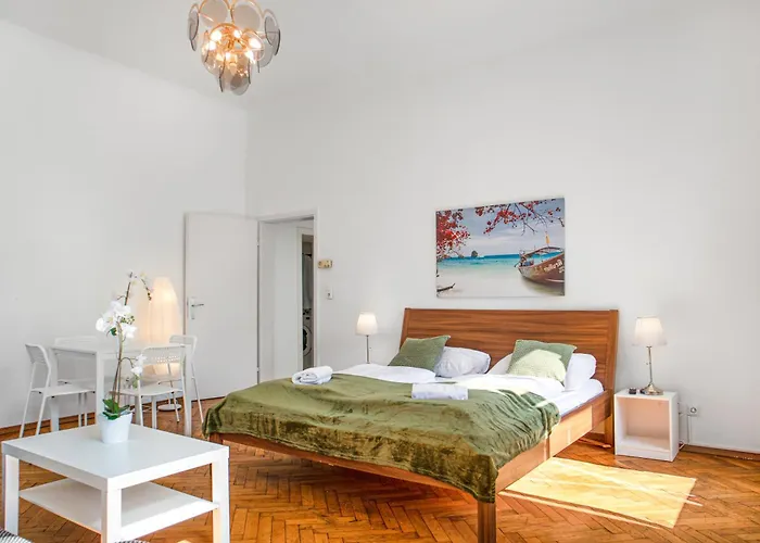 Apartamento Comfortable 2br Next To Rennweg Viena